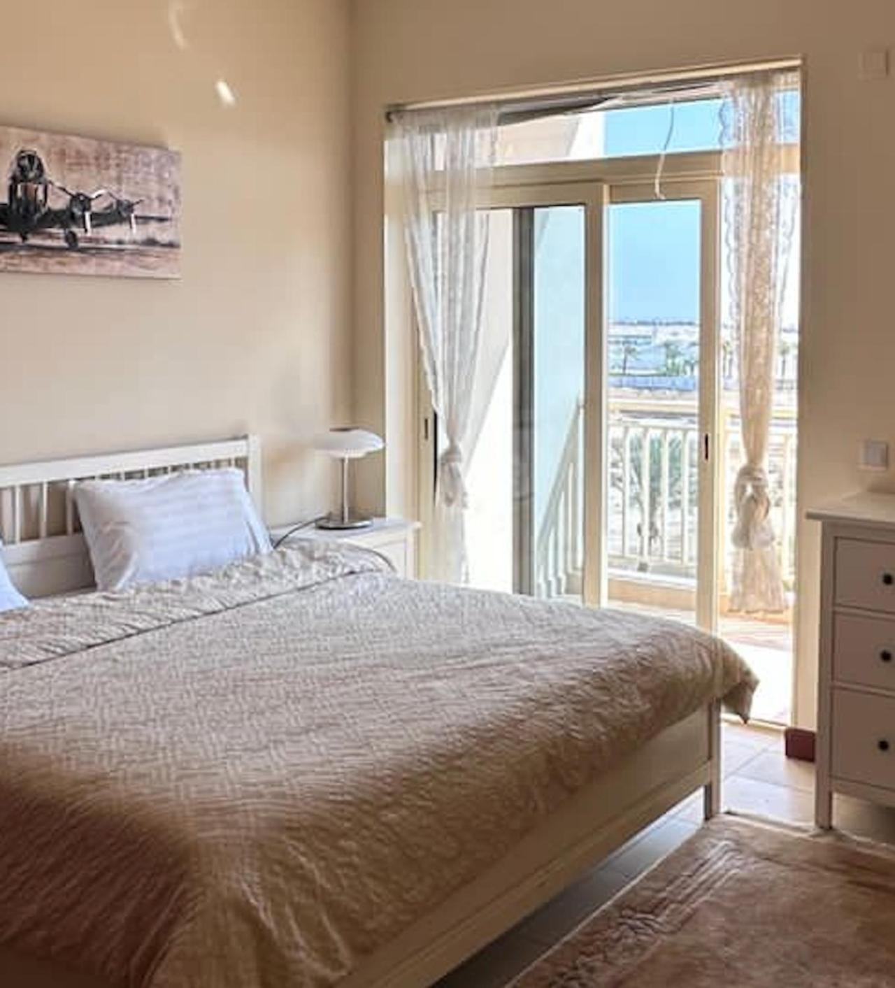 التجوري Al-tjouri Apartment *